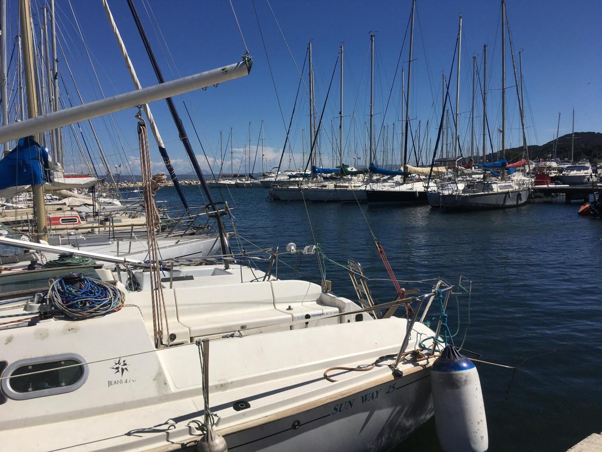 La Mouette Bleue Maison De Ville Individuelle Et Climatisee Martigues Eksteriør billede